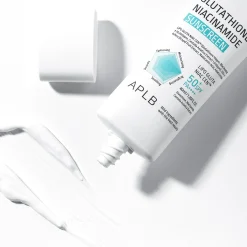 APLB - Glutathione Niacinamide Sunscreen SPF50+ PA++++ - Rozjaśniający Krem do Twarzy z Filtrem - 40ml