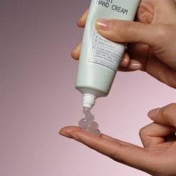 Logically, Skin - First Hand Cream - Nawilżający Krem do Rąk - 50g