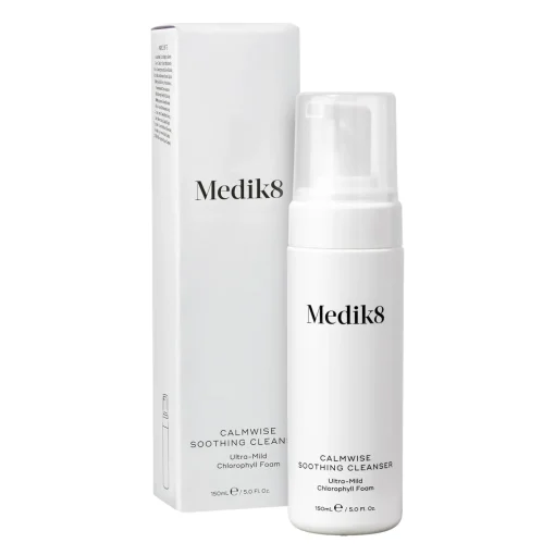 Medik8 - Calmwise Soothing Cleanser - Ultra-Mild - Chlorophyll Foam - Łagodna Pianka Oczyszczająca dla Cery Naczynkowej - 150ml