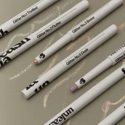 Unleashia - Pretty Easy Glitter Stick - Brokatowa Kredka do Oczu - 3 Brave - 0,7g